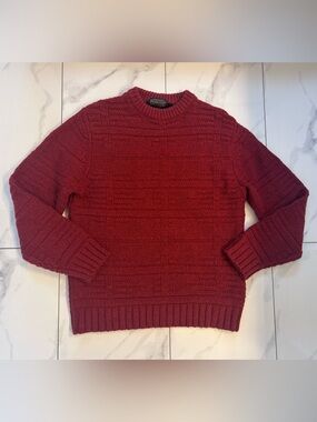 Men’s wool Pendleton sweater
